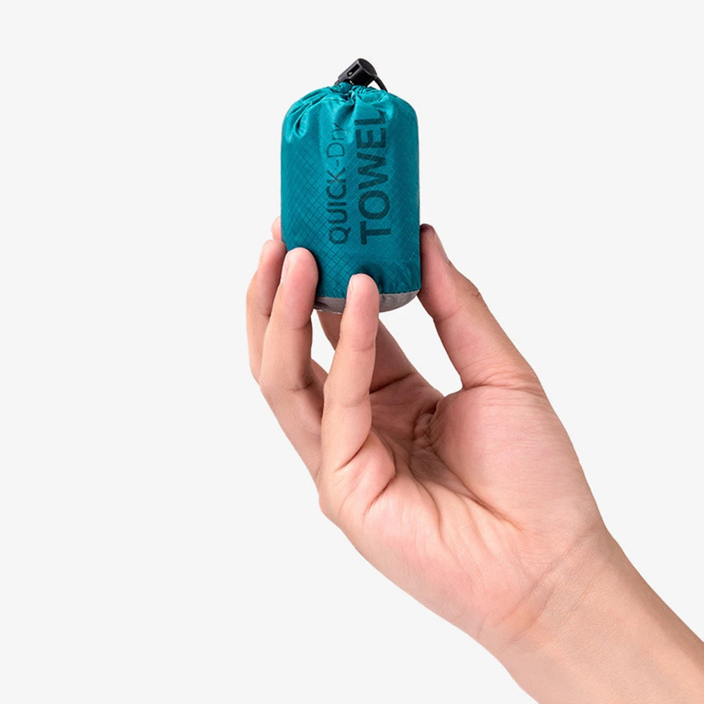 Microfibre Quick-Dry Towel – Compact Sports & Travel Towel